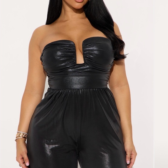 Fashion Nova Black Strapless Jumpsuit - NWT - Picture 4 of 6